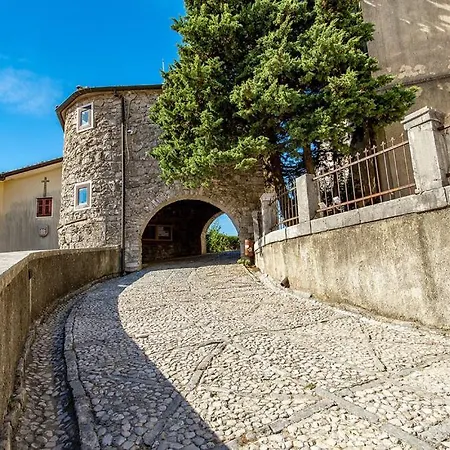 Birdsong Getaway Apartman